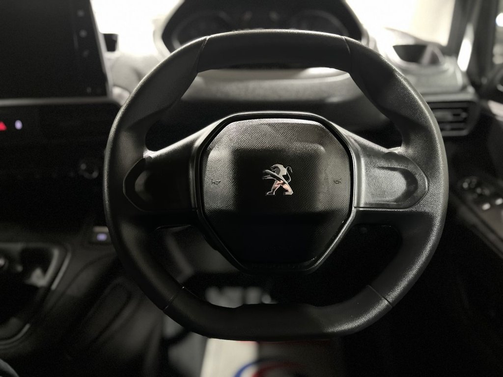 Used Peugeot Partner 2022 for sale - 77089197: Photo 16