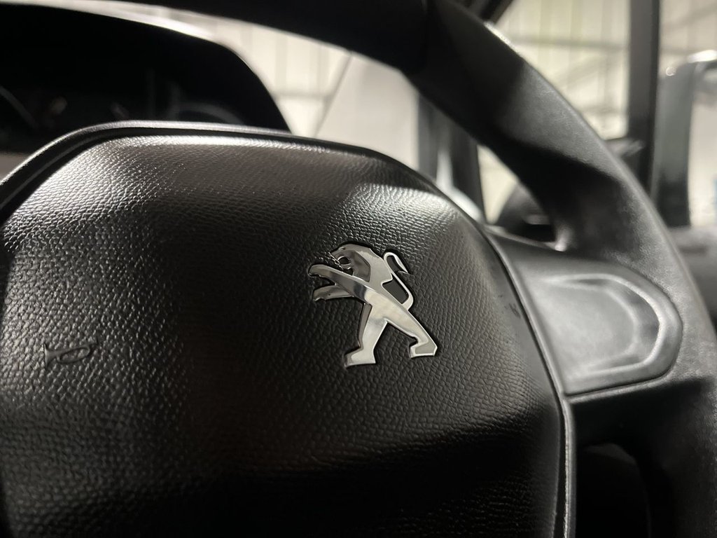 Used Peugeot Partner 2022 for sale - 77089197: Photo 18