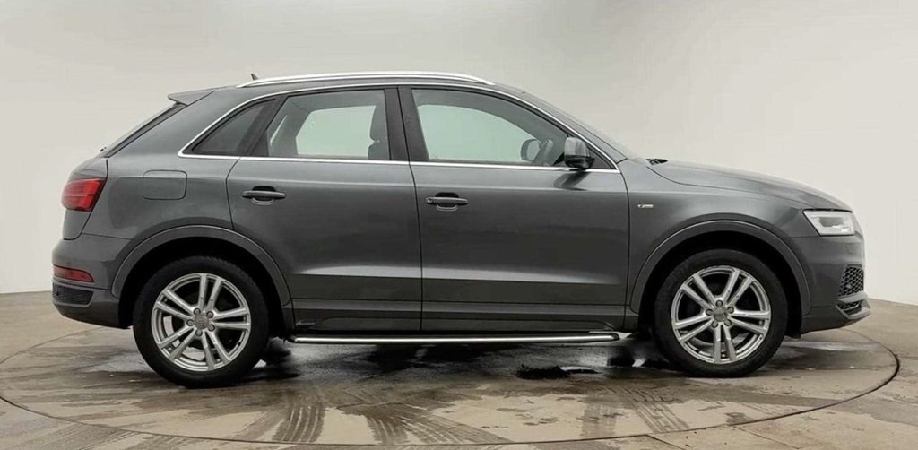 Used Audi Q3 2018 for sale - 77953001: Photo 2