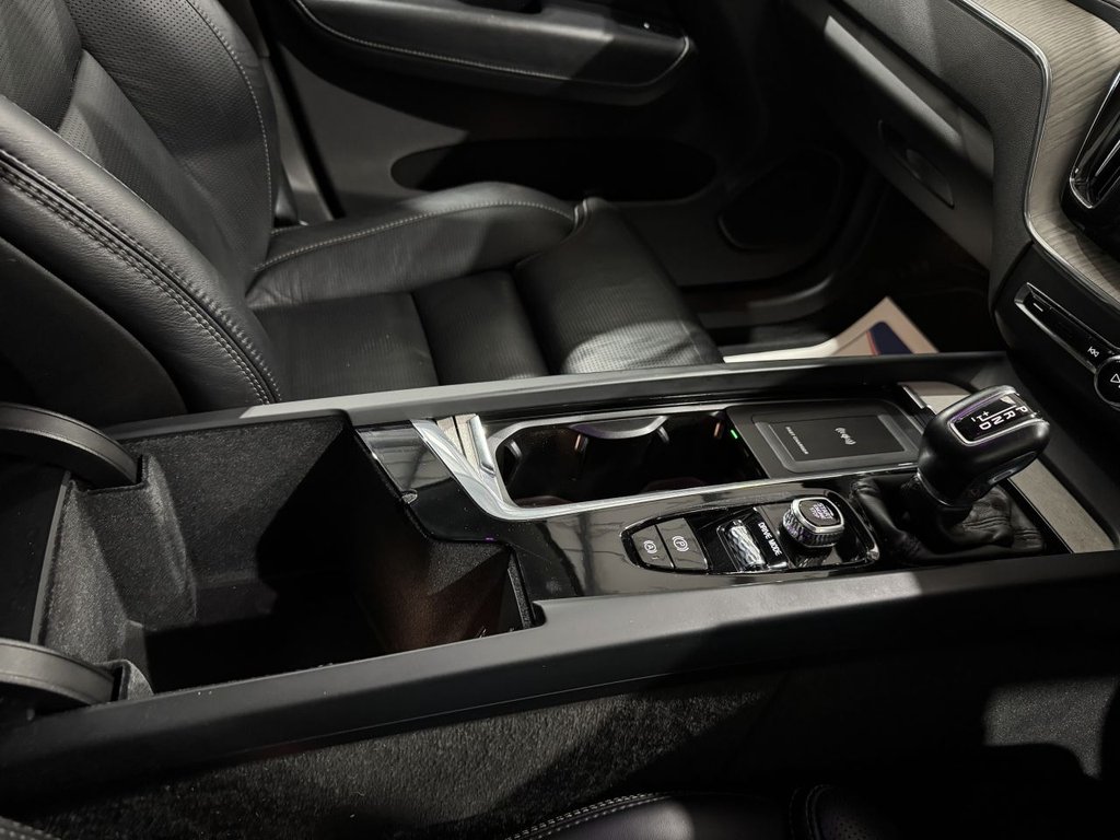 Used Volvo XC60 2018 for sale - 76867231: Photo 28