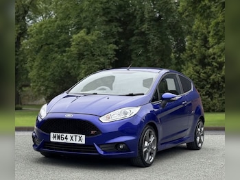 Used Ford Fiesta 2015 for sale - 75985924: Photo