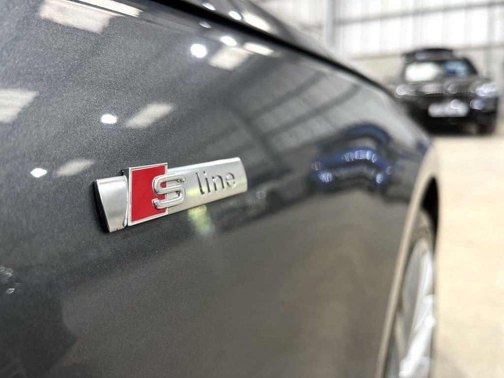 Used Audi A4 2017 for sale - 77110660: Photo 9