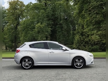 Used Alfa Romeo Giulietta 2015 for sale - 77765162: Photo
