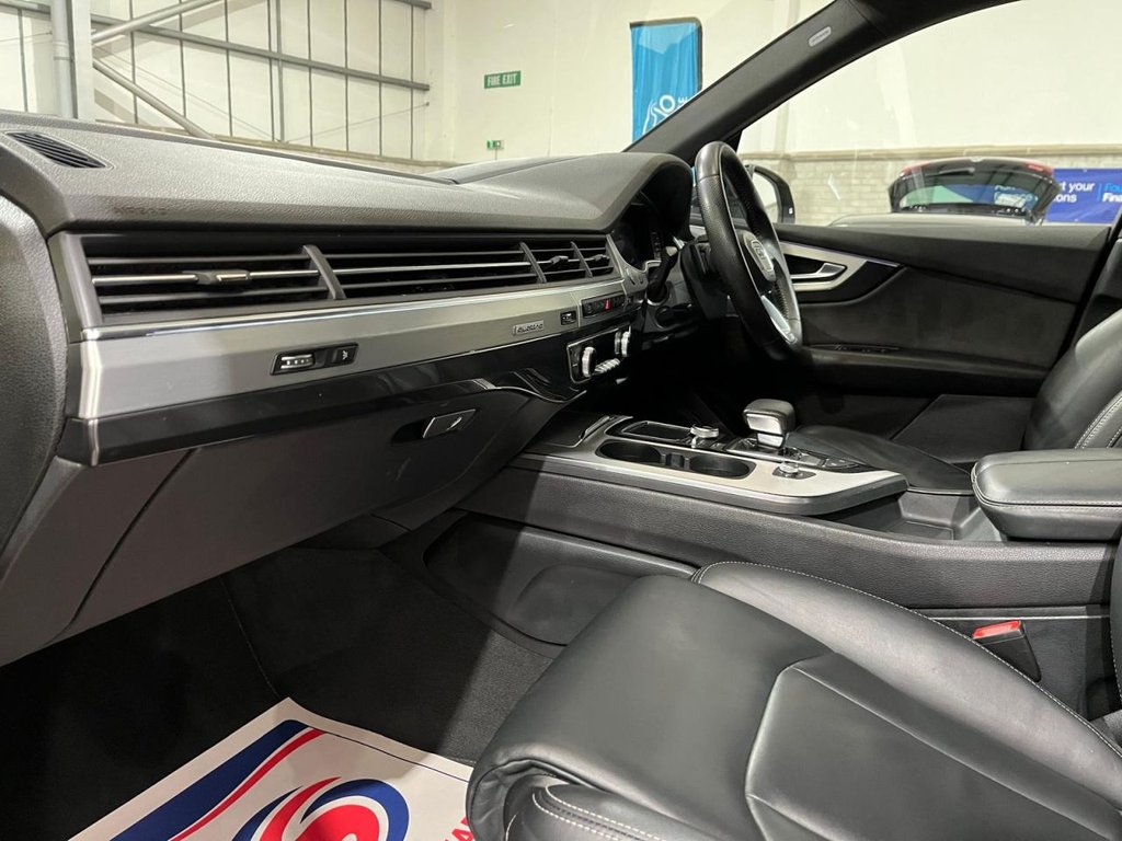 Used Audi Q7 2017 for sale - 76106257: Photo 12