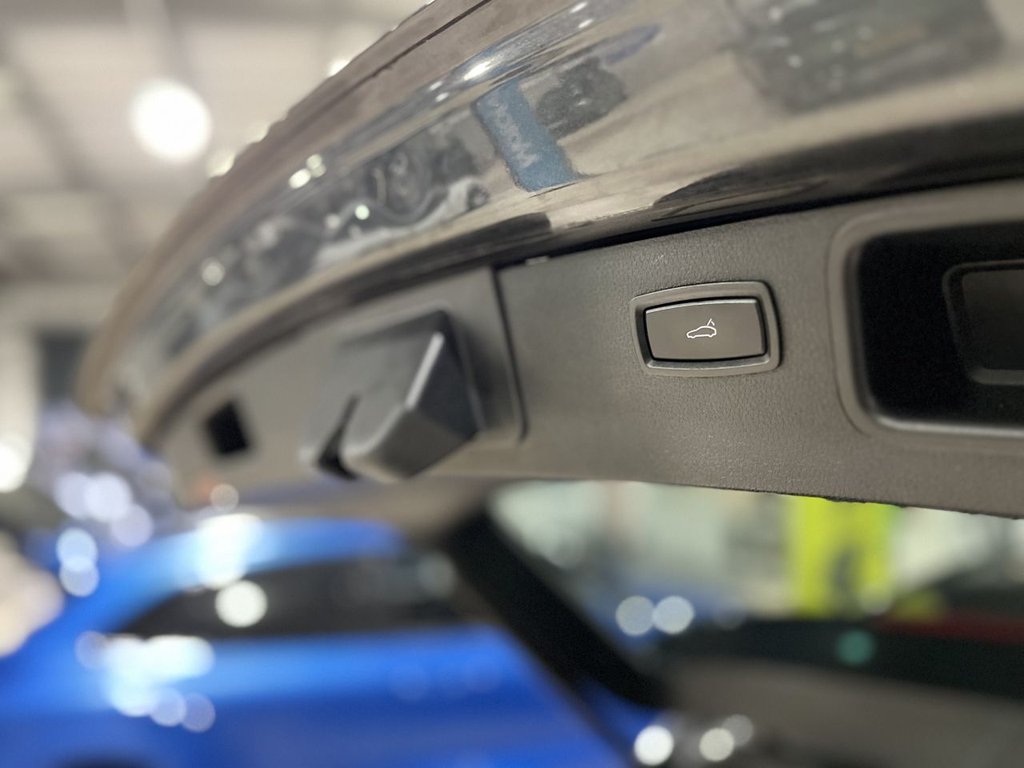 Used Porsche Macan 2016 for sale - 77139639: Photo 44