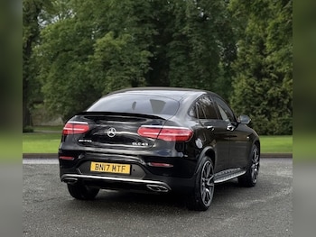 Used Mercedes-Benz GLC 2017 for sale - 77642918: Photo