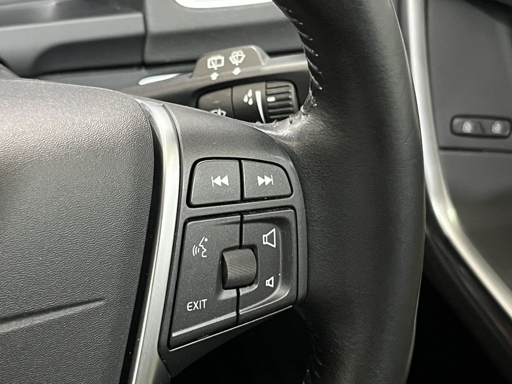 Used Volvo V60 2018 for sale - 77806088: Photo 17