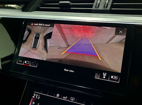 Used Audi e-tron 2020 for sale - 75675874: Photo 25