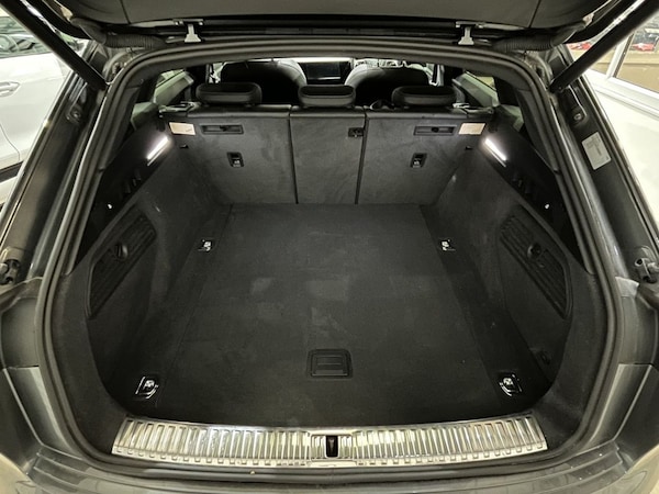 Used Audi e-tron 2020 for sale - 75675874: Photo 41