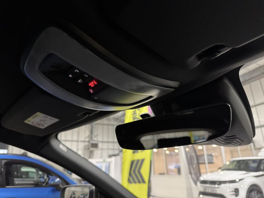 Used Volvo XC60 2015 for sale - 76883605: Photo 19