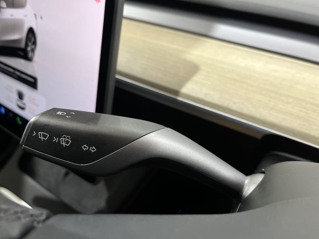 Used Tesla Model Y 2023 for sale - 76570328: Photo 22