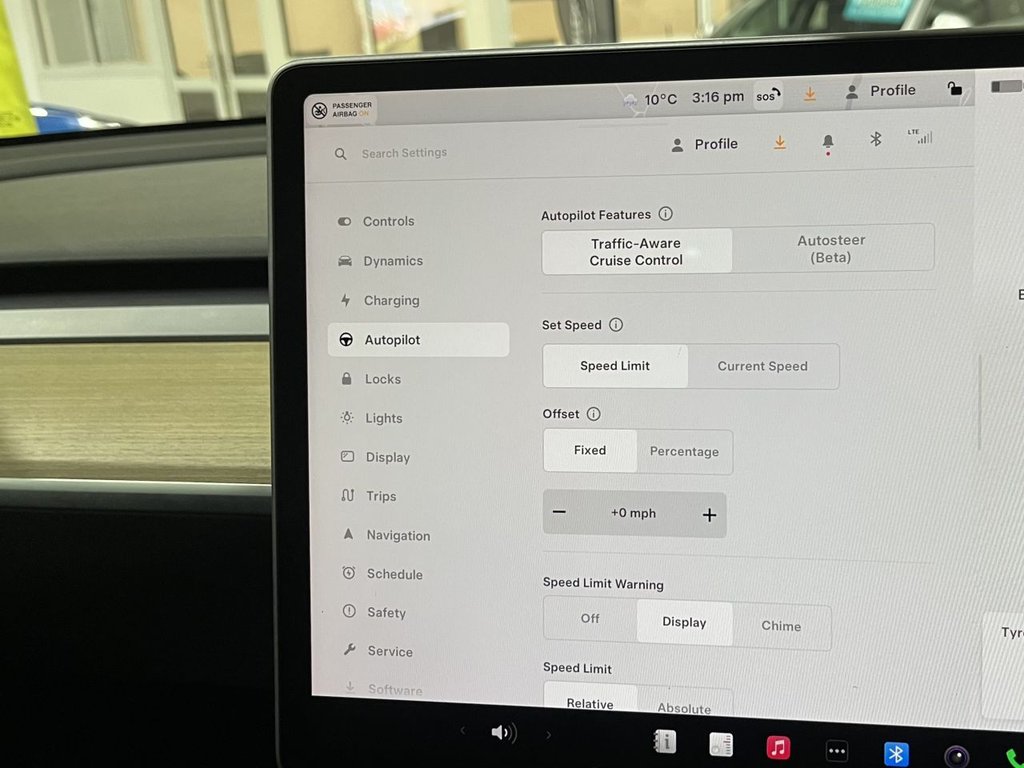 Used Tesla Model Y 2023 for sale - 76570328: Photo 31