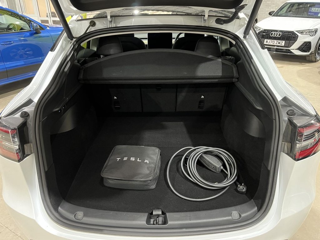 Used Tesla Model Y 2023 for sale - 76570328: Photo 40