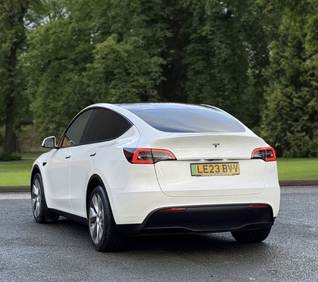 Used Tesla Model Y 2023 for sale - 76570328: Photo 5