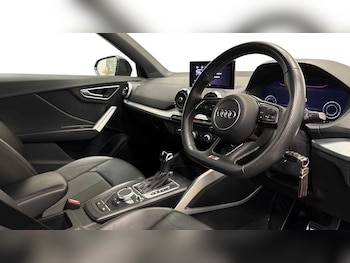 Used Audi Q2 2021 for sale - 78153962: Photo