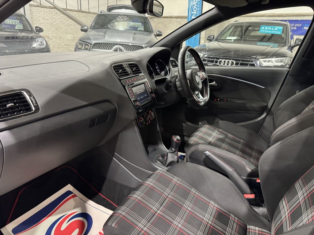 Used Volkswagen Polo 2016 for sale - 77026874: Photo 11