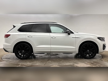 Used Volkswagen Touareg 2021 for sale - 79114376: Photo