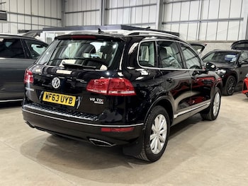 Used Volkswagen Touareg 2013 for sale - 79610728: Photo
