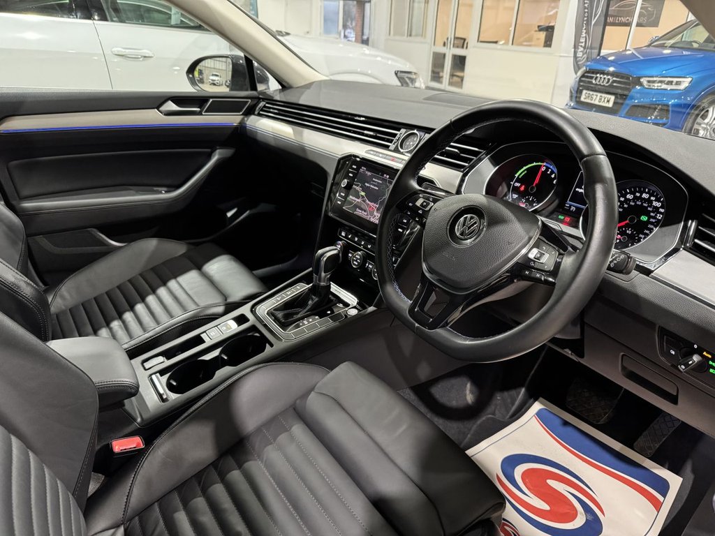 Used Volkswagen Passat 2018 for sale - 77765169: Photo 8