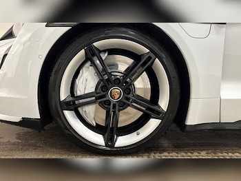 Used Porsche Taycan 2020 for sale - 78458082: Photo