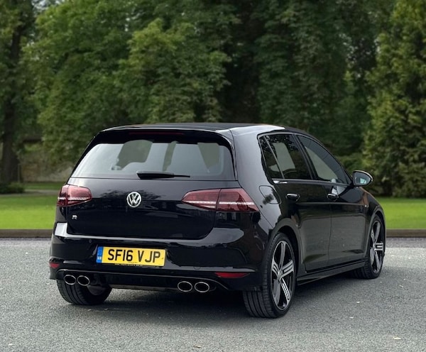 Used Volkswagen Golf 2016 for sale - 76202602: Photo 4