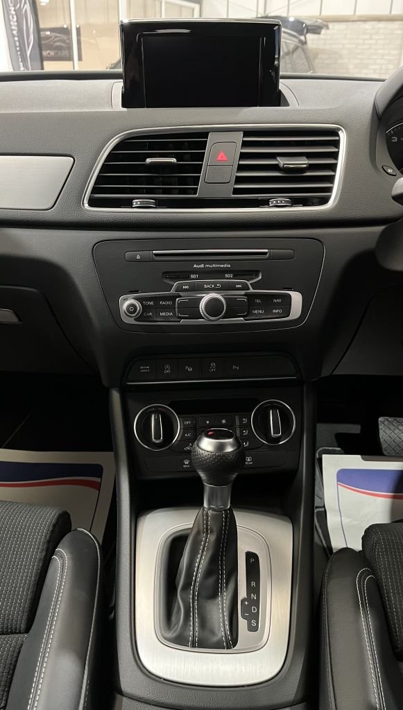 Used Audi Q3 2016 for sale - 76356697: Photo 15