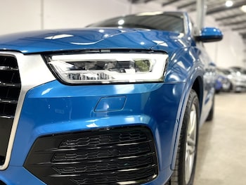 Audi - Q3