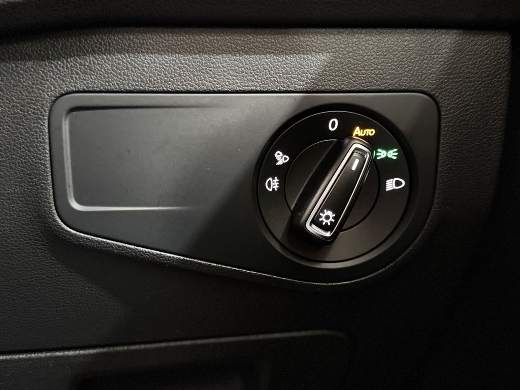 Used Volkswagen Tiguan 2021 for sale - 76923354: Photo 17