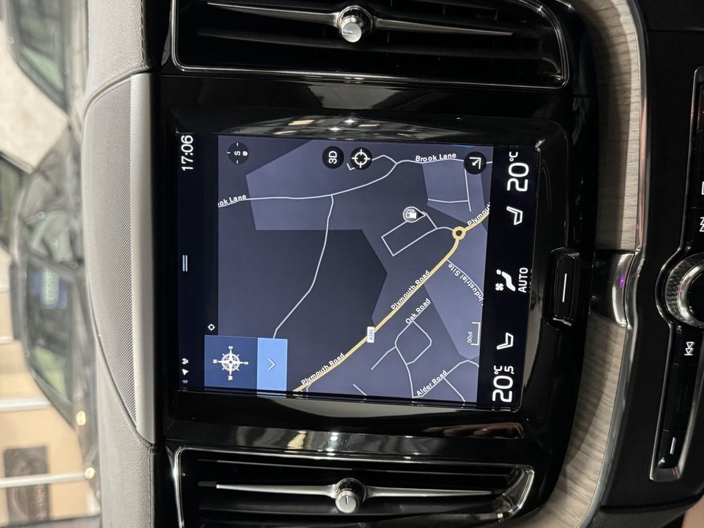 Used Volvo XC60 2018 for sale - 76617176: Photo 20