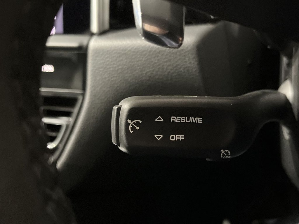 Used Porsche Macan 2021 for sale - 76660654: Photo 25