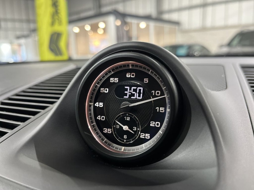 Used Porsche Macan 2021 for sale - 76660654: Photo 30