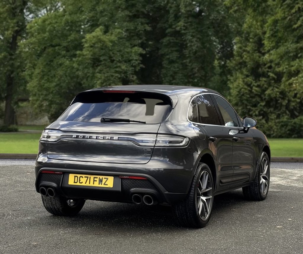Used Porsche Macan 2021 for sale - 76660654: Photo 4
