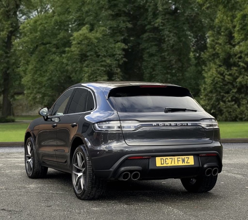 Used Porsche Macan 2021 for sale - 76660654: Photo 5