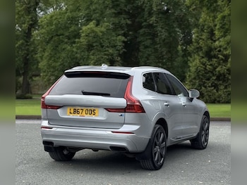 Used Volvo XC60 2018 for sale - 76048098: Photo