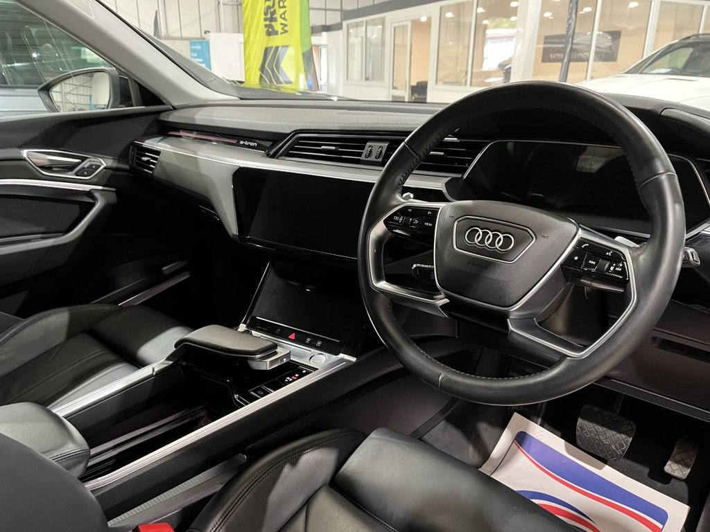 Used Audi e-tron 2020 for sale - 75783598: Photo 10