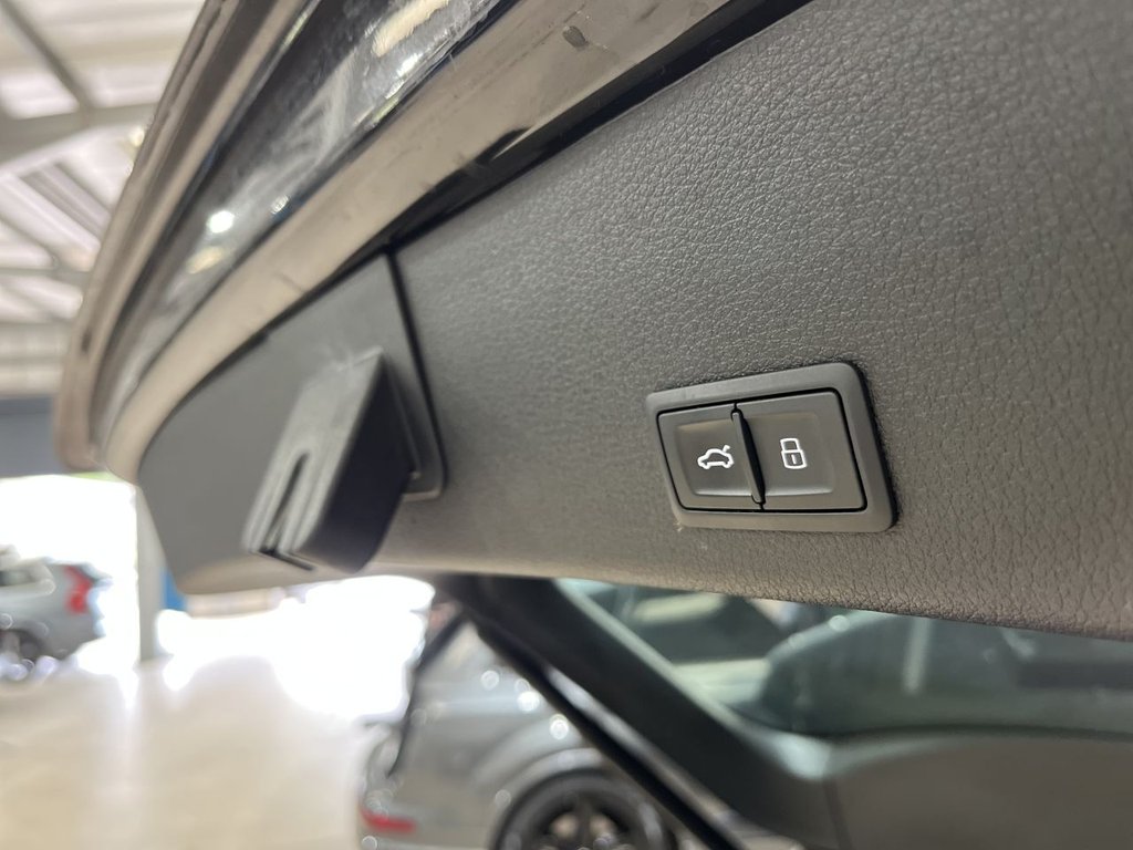 Used Audi e-tron 2020 for sale - 75783598: Photo 43