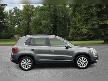 Used Volkswagen Tiguan 2014 for sale - 78619668: Photo