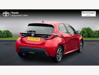 Used Toyota Yaris 2022 for sale - 76952787: Photo