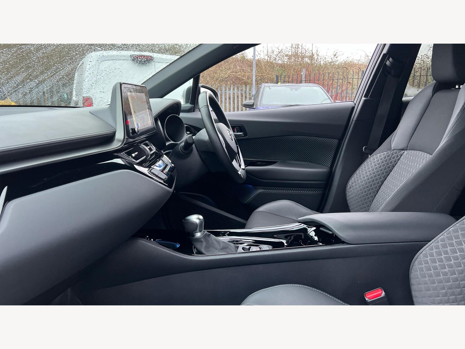 Used Toyota C-HR 2022 for sale - 77456247: Photo 12