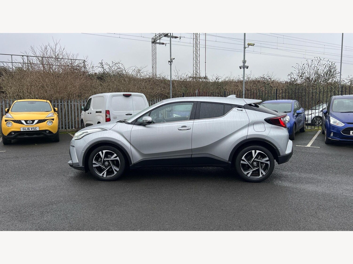 Used Toyota C-HR 2022 for sale - 77456247: Photo 19