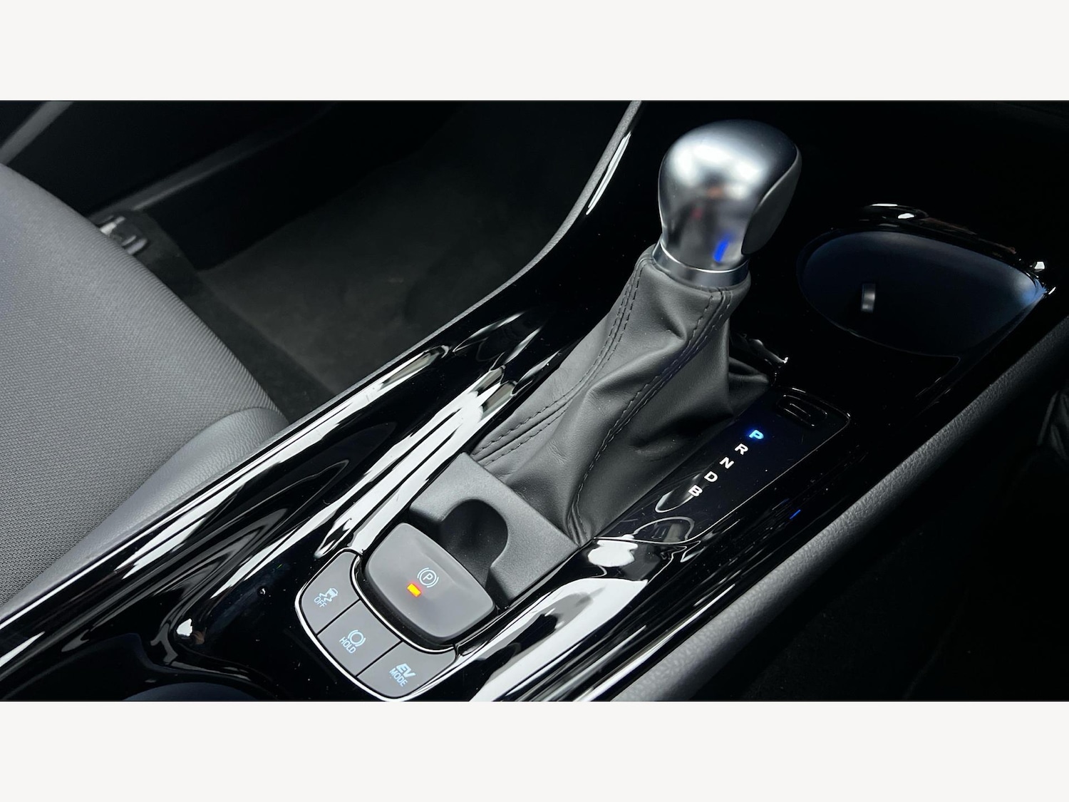 Used Toyota C-HR 2022 for sale - 77456247: Photo 28