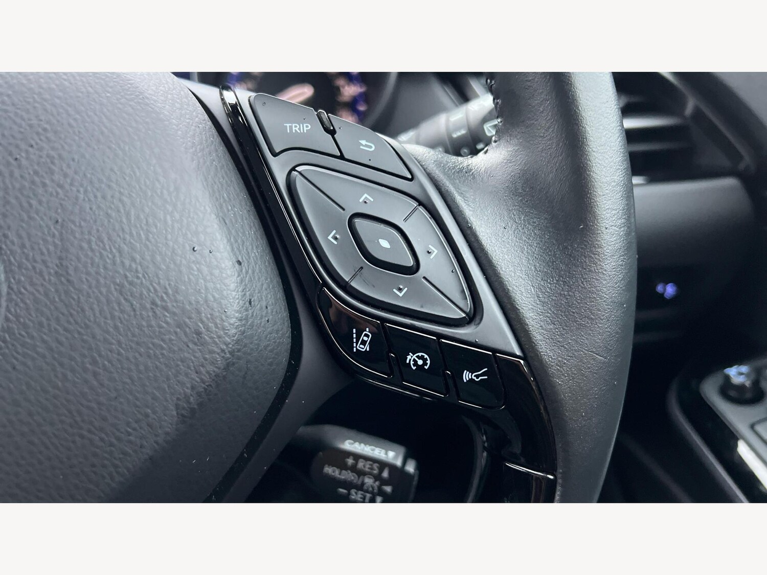 Used Toyota C-HR 2022 for sale - 77456247: Photo 31