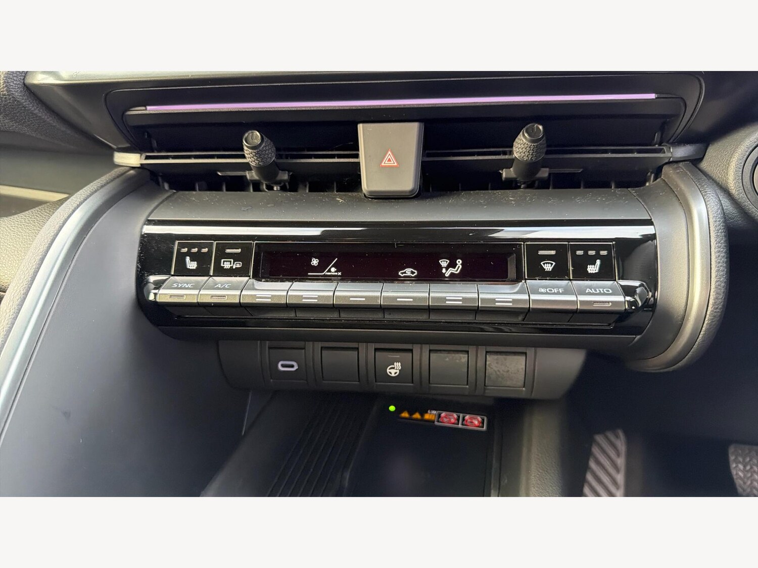 Used Toyota C-HR 2024 for sale - 76499366: Photo 28