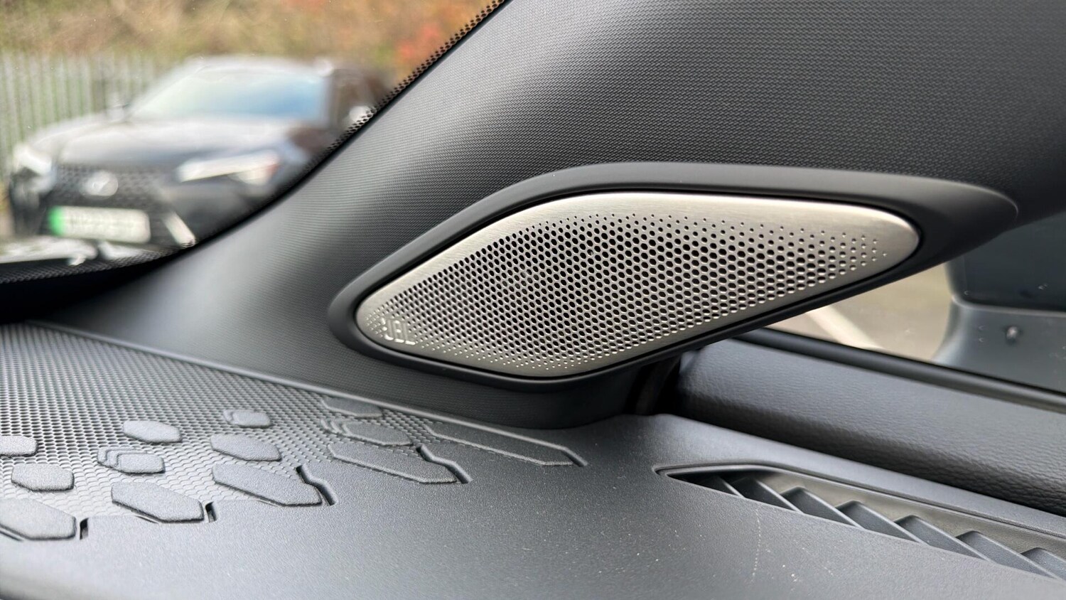 Used Toyota C-HR 2024 for sale - 76499366: Photo 34