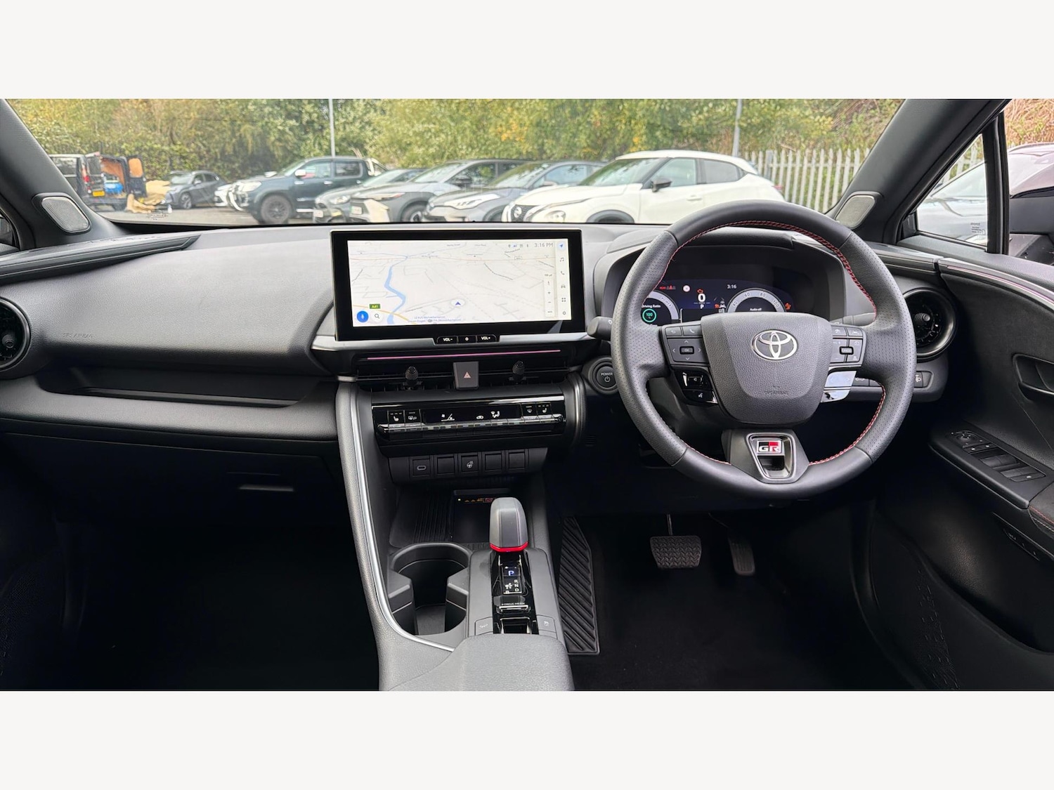 Used Toyota C-HR 2024 for sale - 76499366: Photo 7