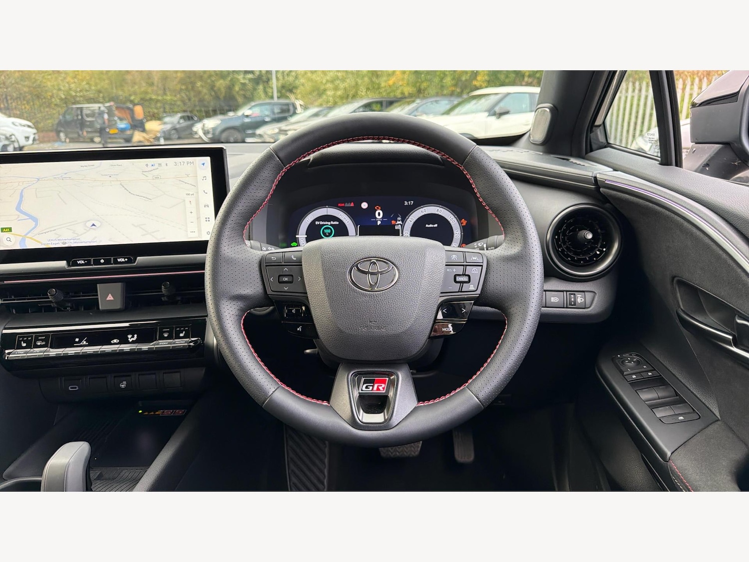 Used Toyota C-HR 2024 for sale - 76499366: Photo 8