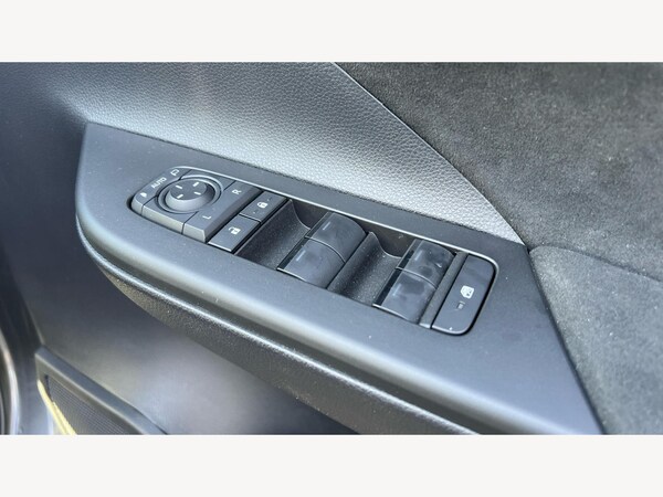 Used Toyota C-HR 2025 for sale - 75507256: Photo 33