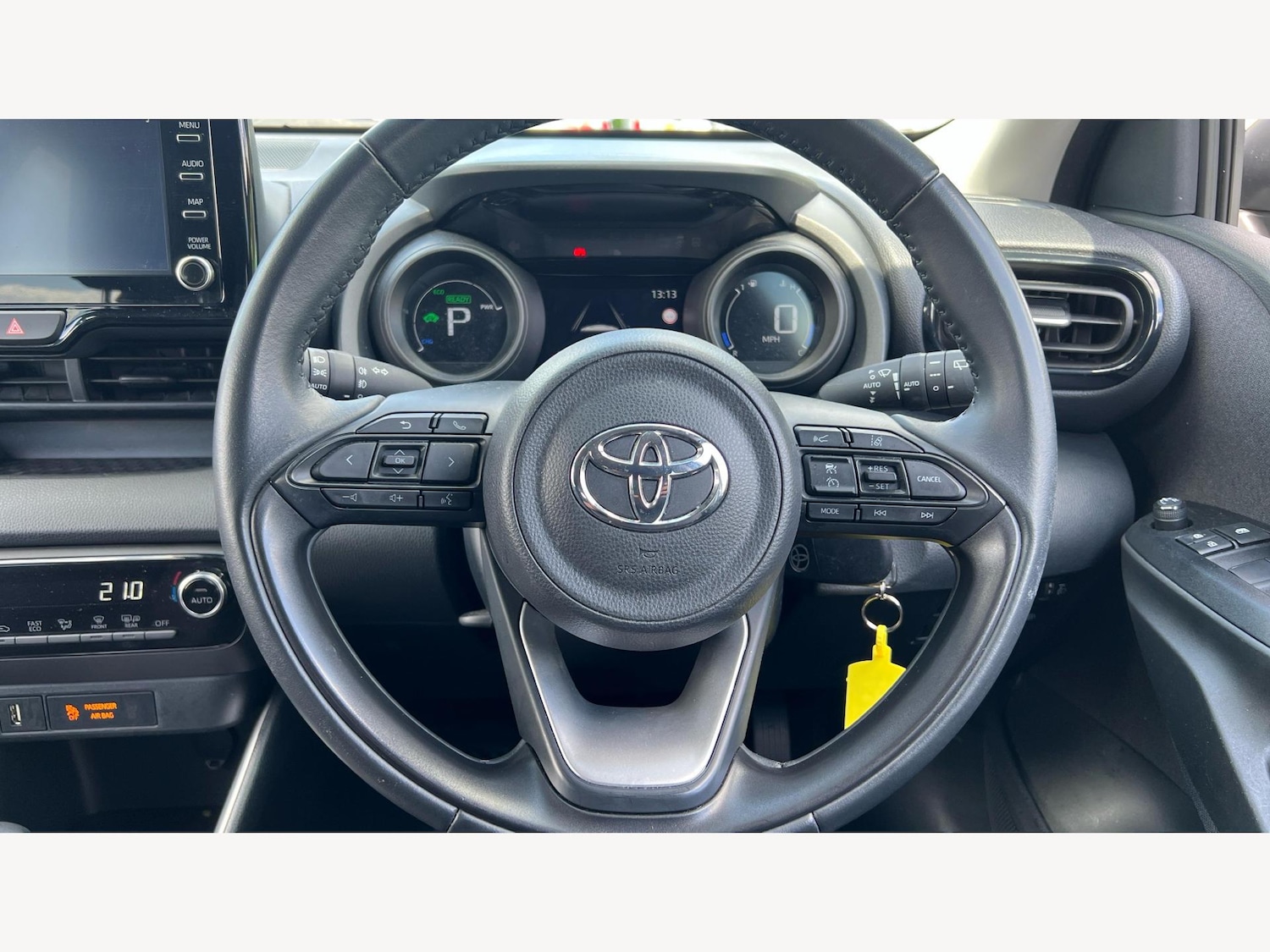 Used Toyota Yaris 2023 for sale - 77330917: Photo 10