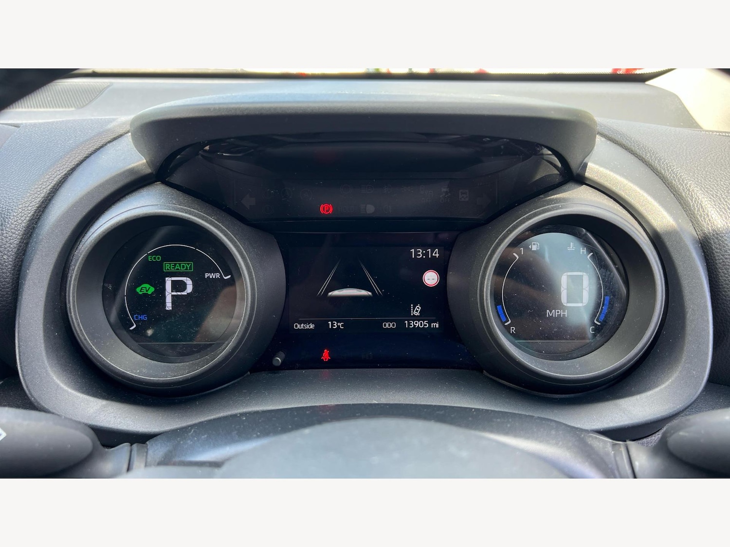 Used Toyota Yaris 2023 for sale - 77330917: Photo 11