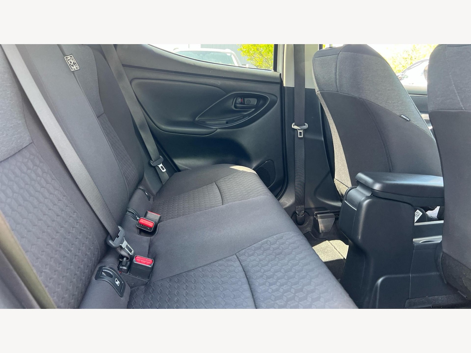 Used Toyota Yaris 2023 for sale - 77330917: Photo 14